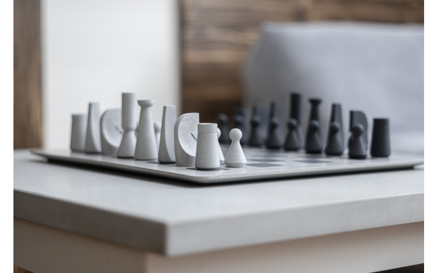 1849 STAUNTON CHESS SET